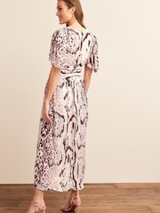 Cream Animal Pleated Short Sleeves Midi Dress - Image 3 of 5