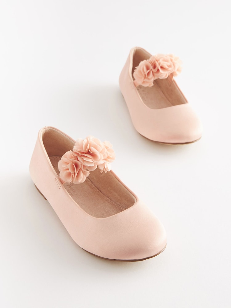 Pink - Fleckenabweisende festliche Schuhe mit Blumen - Bild 1 von 6 Pink - Fleckenabweisende festliche Schuhe mit Blumen - Bild 1 von 6