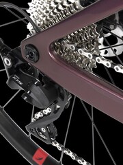 Decathlon Womens Red Van Rysel EDR Carbon Disc 105 Size M Road Bike - Image 7 of 10