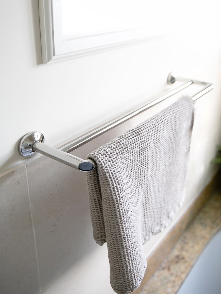 Robert Welch Silver Oblique Double Towel Rail - Image 1 of 4