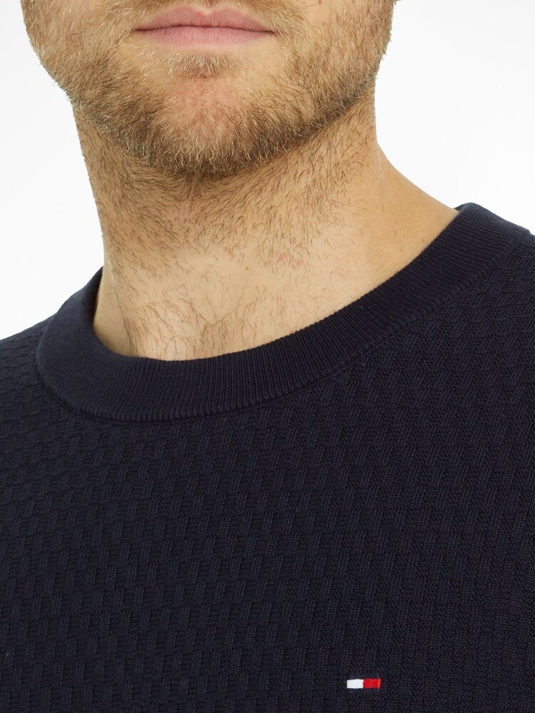 Sweter Tommy Hilfiger Cross Structure w kolorze niebieskim z okrągłym dekoltem - Image 3 of 6