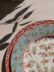 Laura Ashley Green Set of 4 Stockbridge Plates - Image 2 of 3