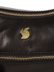Conkca Georgia Leather Shoulder Bag - Image 5 of 6