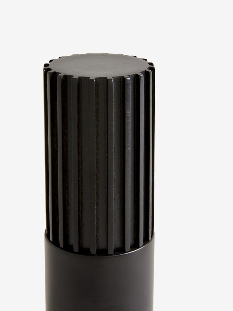Black Filled Textured Salt and Pepper Grinder Set - Image 4 of 4