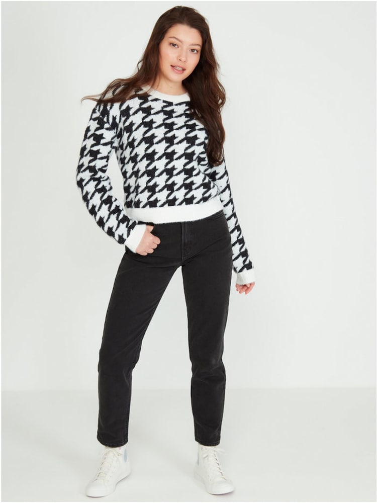 Kylie Teen Dogtooth Print Fluffy White Jumper - Image 2 of 4 Kylie Teen Dogtooth Print Fluffy White Jumper - Image 2 of 4