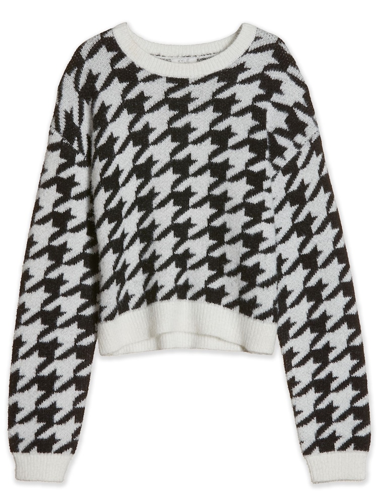 Kylie Teen Dogtooth Print Fluffy White Jumper - Image 4 of 4 Kylie Teen Dogtooth Print Fluffy White Jumper - Image 4 of 4