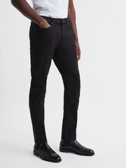 Reiss Black Rufus Tapered Slim Fit Jersey Stretch Jeans - Image 3 of 5