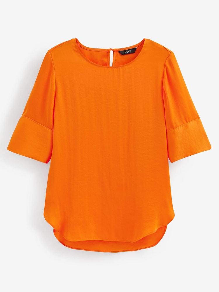 Orange - Formelles T-Shirt-Satinoberteil - Bild 1 von 1 Orange - Formelles T-Shirt-Satinoberteil - Bild 1 von 1