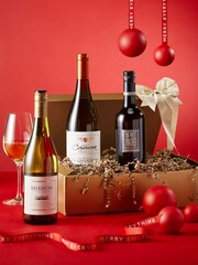 Le Bon Vin Trio of World White Wines Gold Box Gift - Image 3 of 3