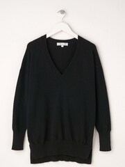 Truly Black Cashmere Boyfriend V-Neck Jumper - Image 4 of 4