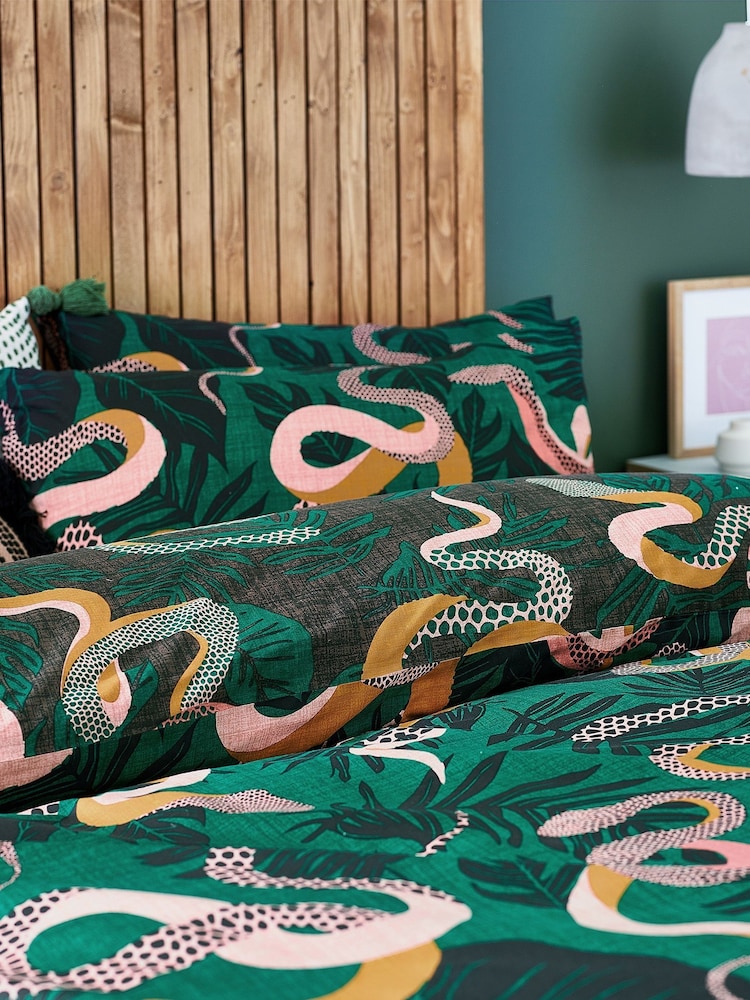 furn. Green Serpentine Tropical Reversible Duvet Cover and Pillowcase Set - Image 2 of 3