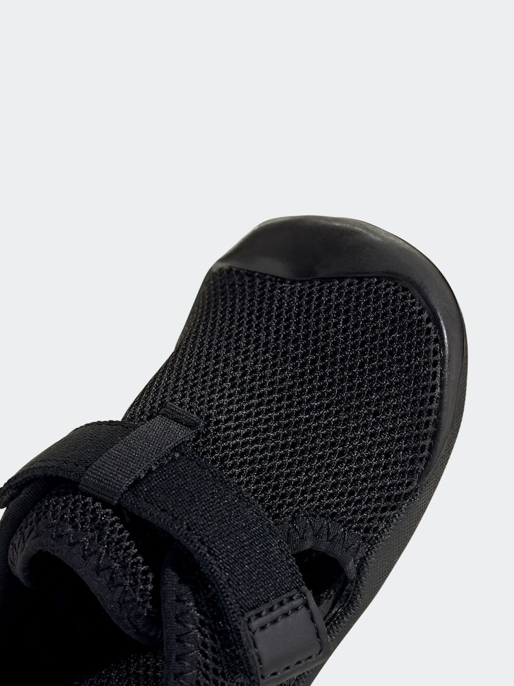 صندل بشريط لاصق للرضّع من تشكيلة 2.0 Captain Toey من adidas Terrex - صورة 7 من 7