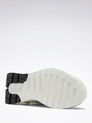 Reebok Classic Leather Legacy AZ White Trainers - Image 7 of 7