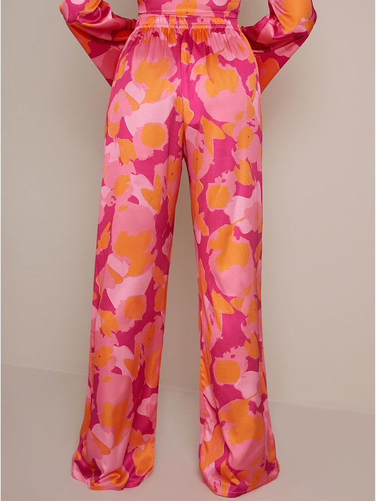 Chi Chi London Pink Abstract Print Tie Waist Trousers - Image 2 of 4