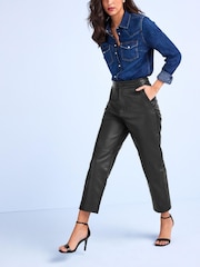 Schwarz - Cropped-Hose aus Leder in Straight Fit - Bild 1 von 5