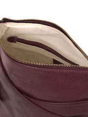 Ciruela - Bolso bandolera de cuero Avril de Conkca - Imagen 5 de 5