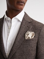 Reiss Soft Oatmeal Sonic Reversible Dogtooth Silk Pocket Square - Image 3 of 5