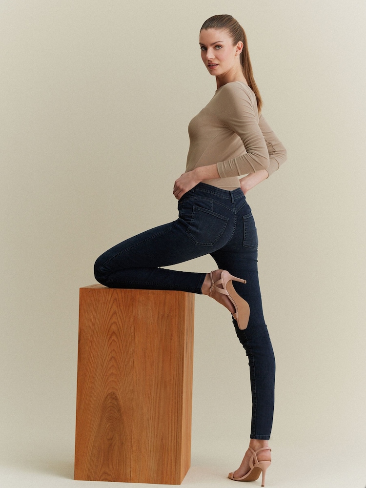 Tintenblau - Skinny-Jeans mit Push-up-Effekt - Bild 1 von 6 Tintenblau - Skinny-Jeans mit Push-up-Effekt - Bild 1 von 6