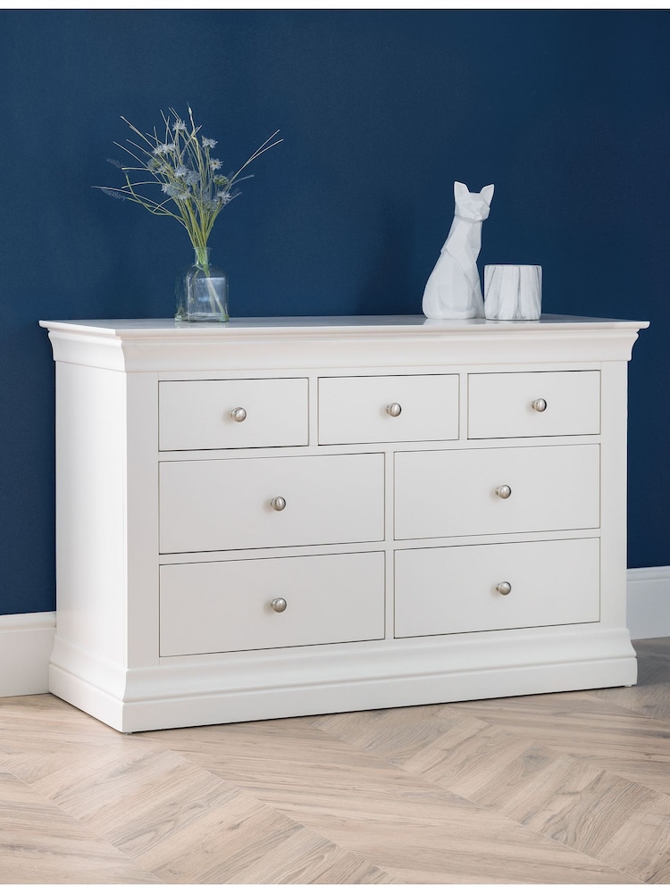 Julian Bowen White Clermont 4 2 Drawer Chest - Image 1 of 4
