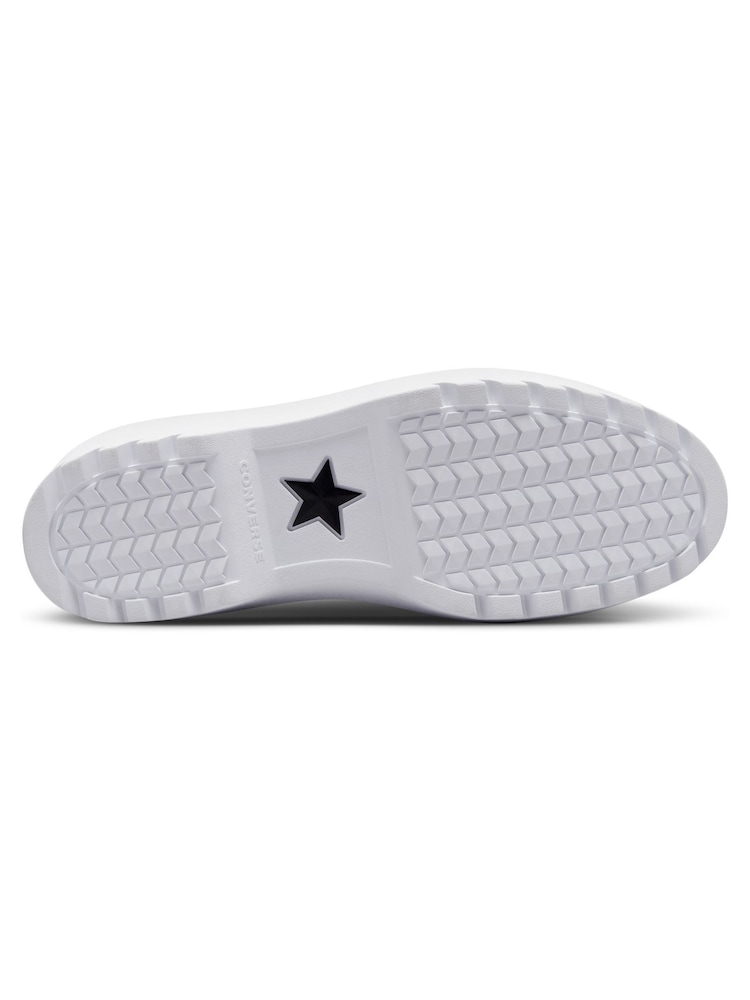 Converse White Lugged Lift Youth Trainers - Image 2 of 9
