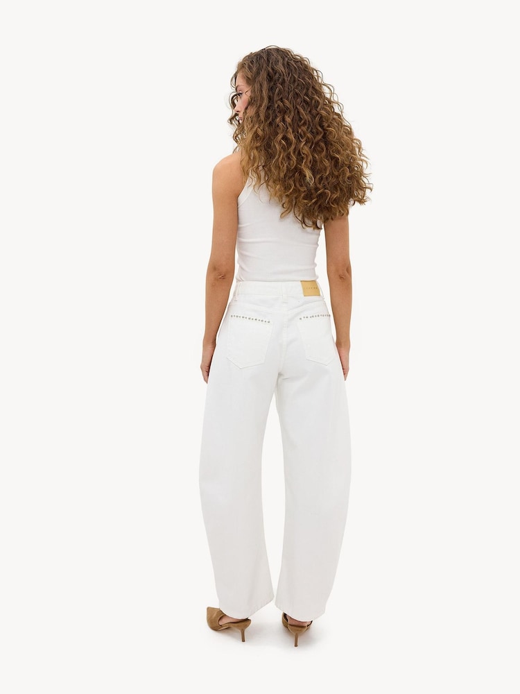 LOAVIES White Petal Paradise Balloon Jeans With Rhinestones - Image 2 of 4 LOAVIES White Petal Paradise Balloon Jeans With Rhinestones - Image 2 of 4