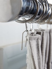 50 Pack Brushed Silver Pencil Pleat Curtain Hooks - Image 4 of 5