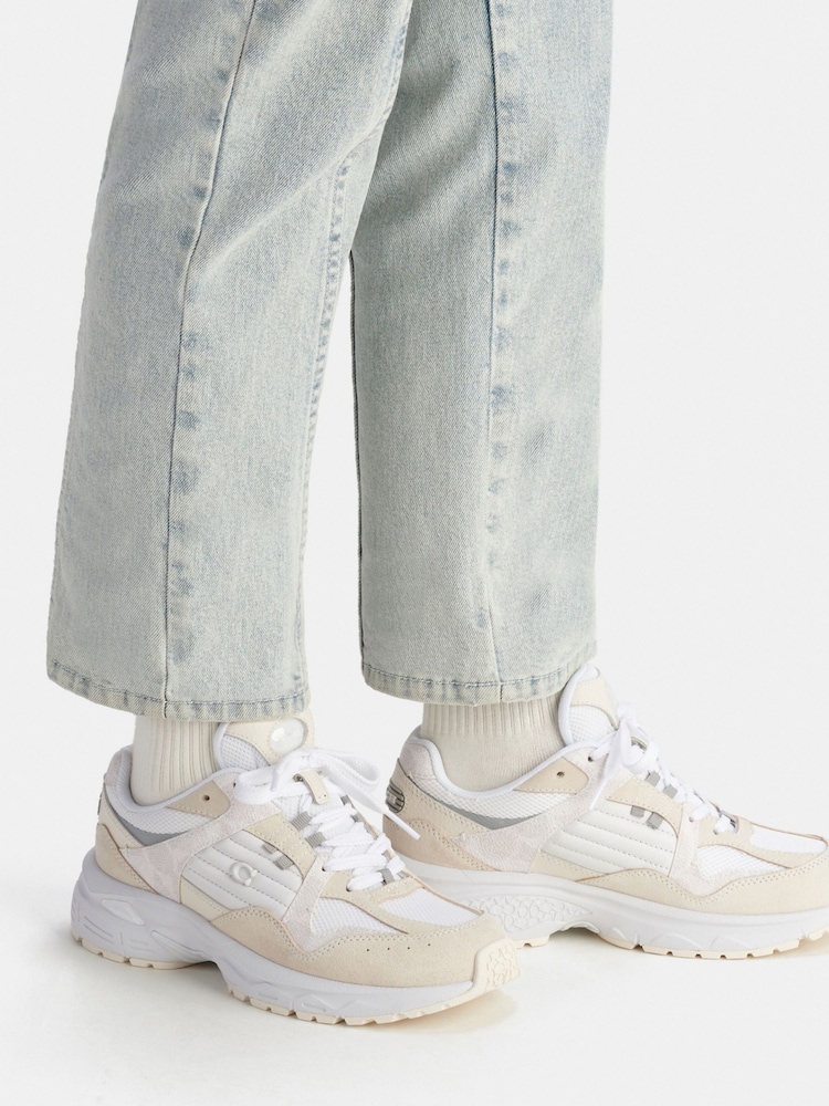 COACH White Signature Trainers - Image 6 of 6