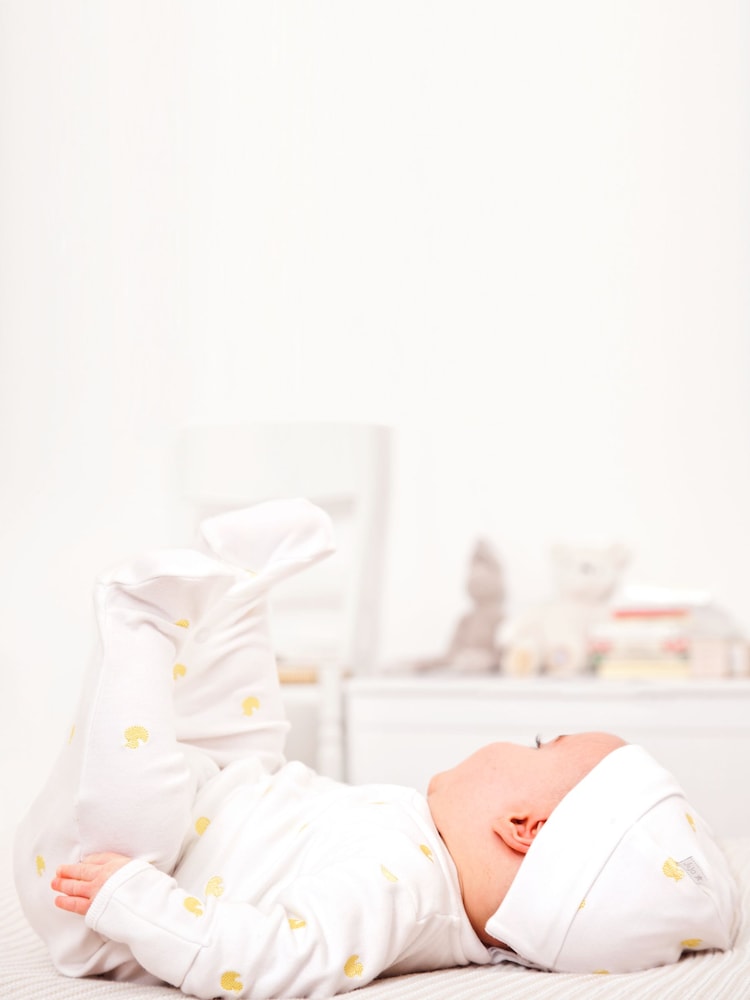 Gelb, Ente - Jojo Maman Bébé bestickte Baby Mütze/Hut aus Baumwolle - Bild 2 von 2 Gelb, Ente - Jojo Maman Bébé bestickte Baby Mütze/Hut aus Baumwolle - Bild 2 von 2