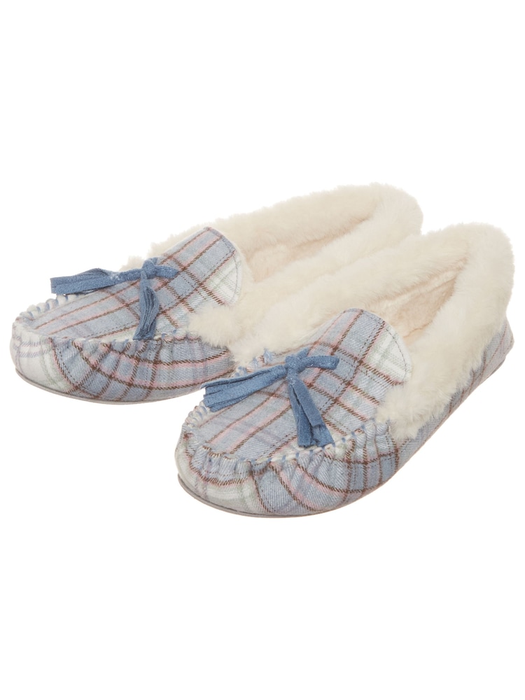 M&Co Blue Moccasin Slippers - Image 2 of 3 M&Co Blue Moccasin Slippers - Image 2 of 3