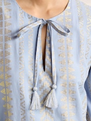 Bledo modra kovinska - Srednje dolga kaftan obleka iz žakarja - Slika 3 iz 4