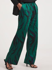 JD Williams Green Swirl Printed Satin Wide Leg Trousers - Image 3 of 4