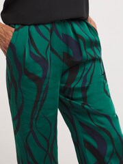 JD Williams Green Swirl Printed Satin Wide Leg Trousers - Image 4 of 4