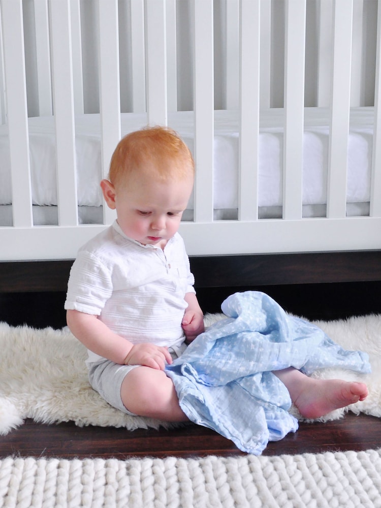 aden + anais Rising Star 100% Cotton Muslin Squares 3 Pack - Image 4 of 4 aden + anais Rising Star 100% Cotton Muslin Squares 3 Pack - Image 4 of 4