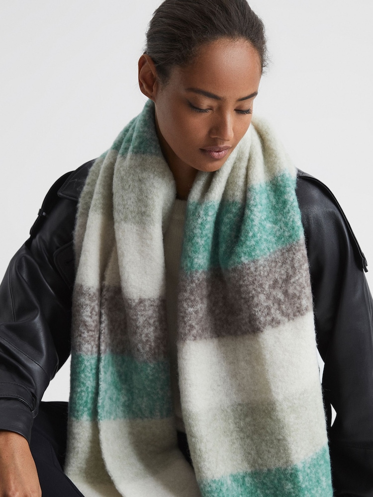 Reiss Sage Carlie Oversized Check Wool Blend Scarf - Image 2 of 3