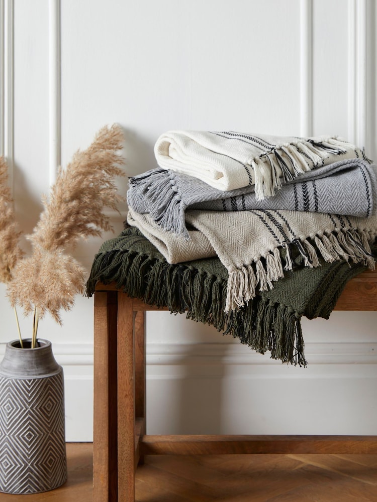 Drift Home Grey Brinley 100% Cotton Bedspread - Image 2 of 3 Drift Home Grey Brinley 100% Cotton Bedspread - Image 2 of 3