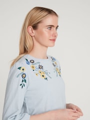 M&co Damen Top mit Blumenstickerei, Blau - Bild 3 von 4