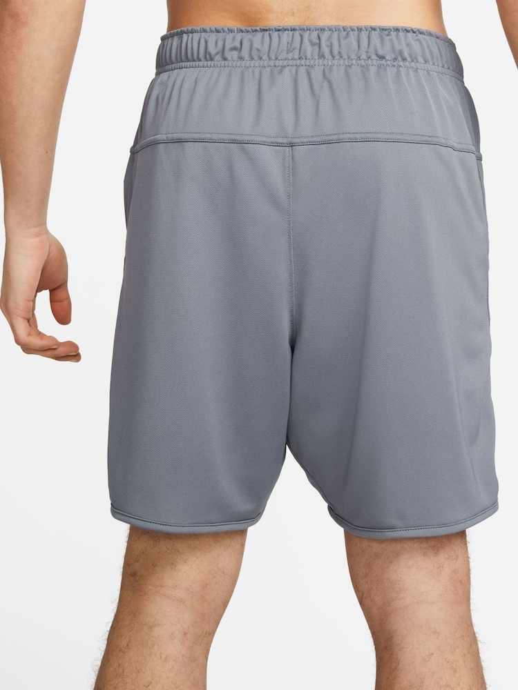 Nike Grey Dri-FIT Totality 7 inch Knit Training Shorts - Image 2 of 7