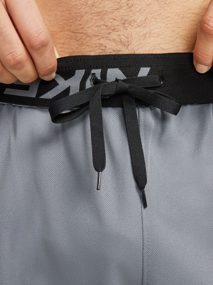 Nike Grey Dri-FIT Totality 7 Inch Knit Training Shorts - Image 5 of 7