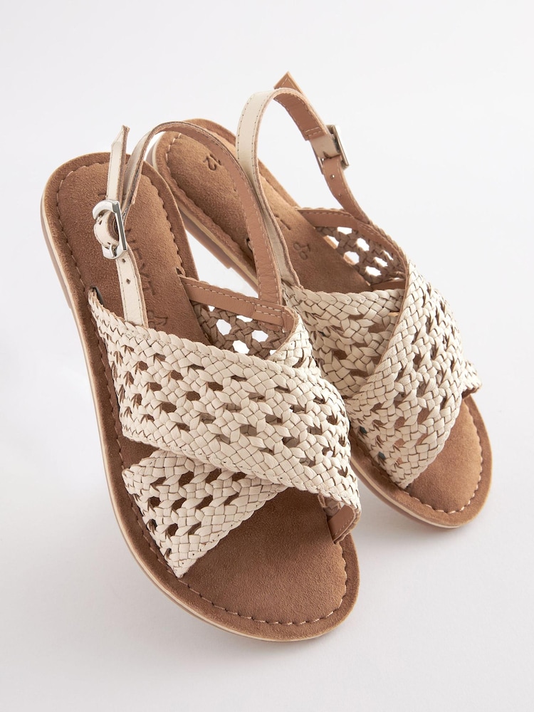 Weiß - Ledersandalen mit überkreuzten Stoffriemchen - Bild 1 von 5
