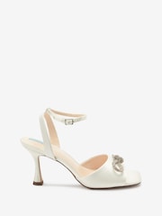 Ivory Forever Comfort® Wedding Sparkle Bow Trim Bridal Sandals - Image 6 of 9