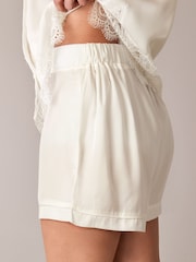 B by Ted Baker Brautmode Satin-Set mit Shorts, Elfenbein - Bild 5 von 8