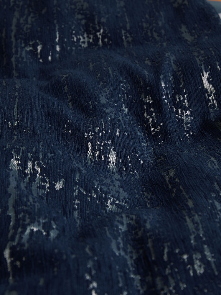 Parure housse de couette et taie d’oreiller en jacquard chenille texturée - Image 2 of 4