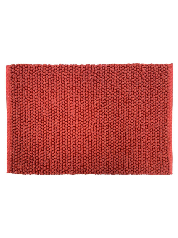 furn. Red Bobble Bath Mat - Image 2 of 3