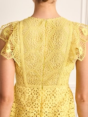 Yellow Crochet Lace Short Sleeve Occasion Midi Dress - Image 3 of 5