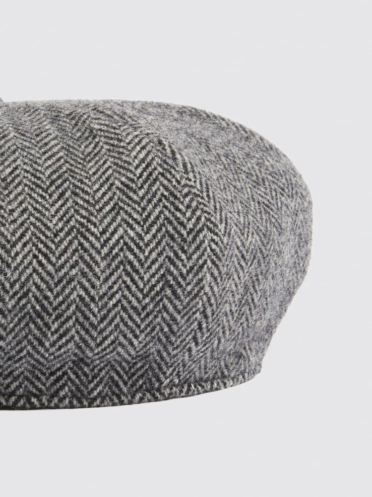 MOSS Grey Harris Tweed Herringbone Baker Boy Cap - Image 2 of 2 MOSS Grey Harris Tweed Herringbone Baker Boy Cap - Image 2 of 2