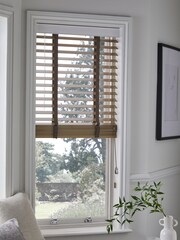 Brown 50mm Slat Venetian Blinds - Image 3 of 5