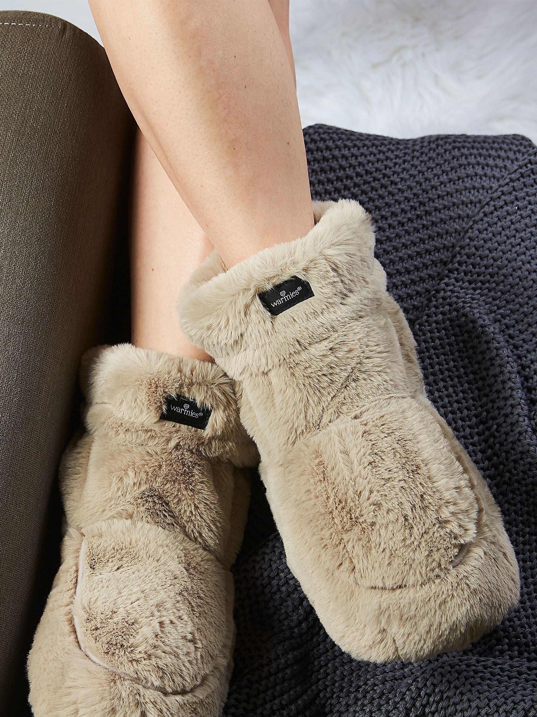 Luxury slipper boots top