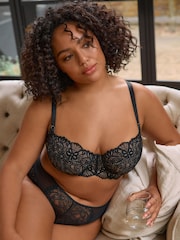 Black Ultimate Support F-K Cup Non Pad Wired Lace Bra with Side Support - Image 2 of 5