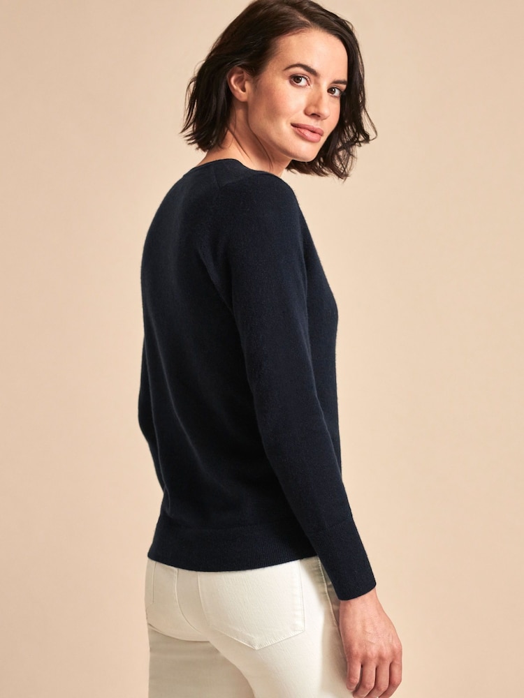 Pure Collection Cashmere V Neck Sweater - Image 2 of 3 Pure Collection Cashmere V Neck Sweater - Image 2 of 3