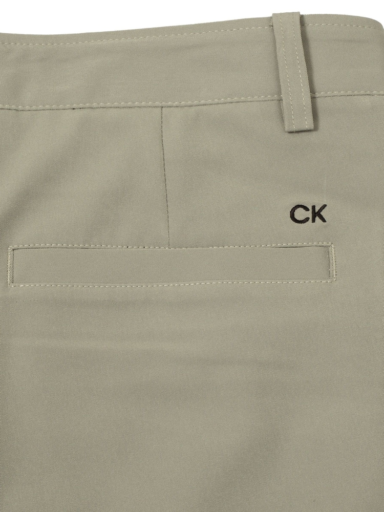 Calvin Klein Golf Green Bullet Regular Fit Stretch Shorts - Image 5 of 5